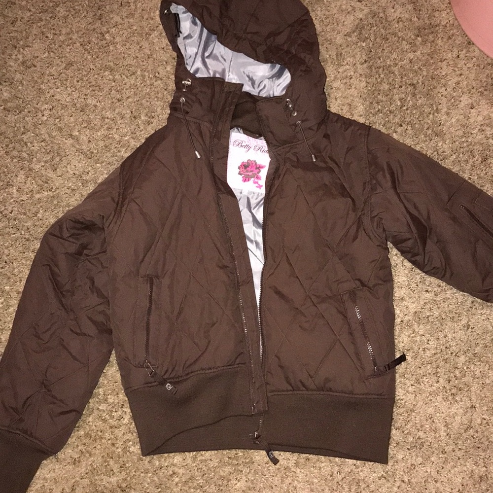 Super Amazing Betty Rides Bomber